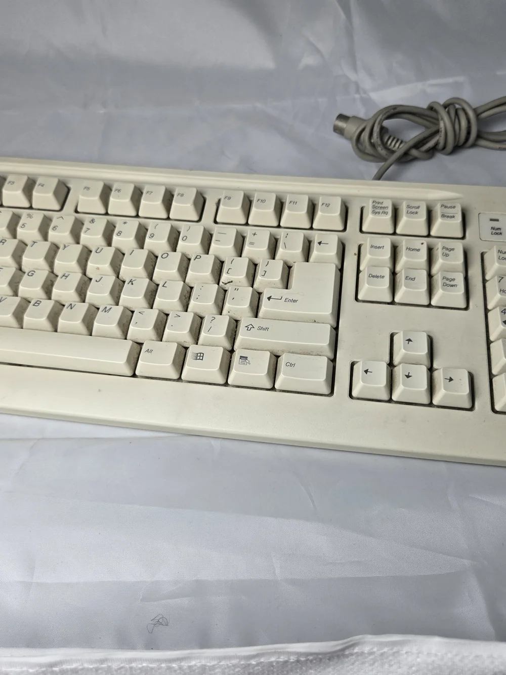 Wired Beige USB/PS2 Computer Keyboard - Full-Size, 104-Key
